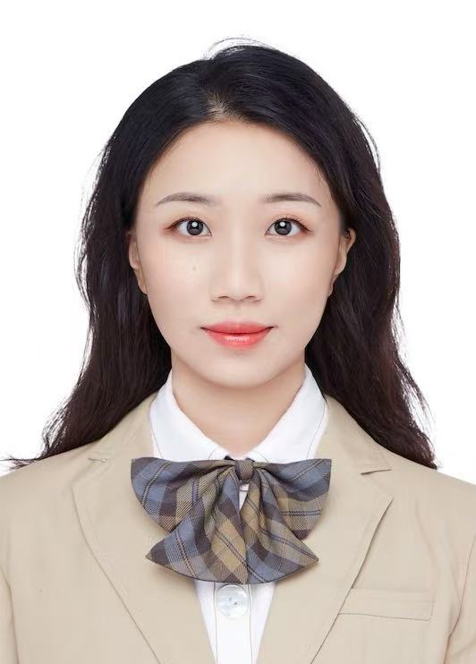 博文中文学校美术教师刘潇晗